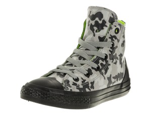 rubber camo converse