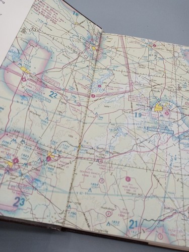 PRIVATE PILOT MANUAL ~ Jeppesen Sanderson - 1983 HCDJ - Imagen 8 de 18