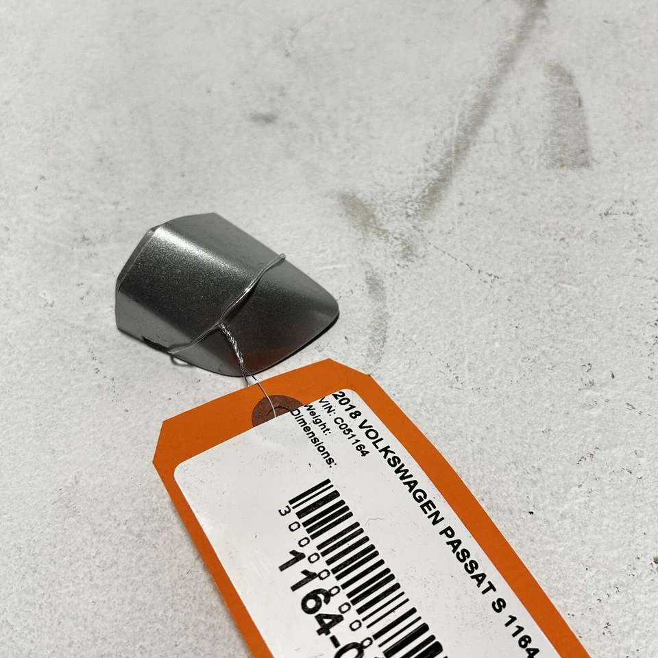 VOLKSWAGEN PASSAT S 2012-2018 PUERTA CARCASA TAPA MANIJA EXTERIOR DELANTERA O TRASERA IZQUIERDA Foto 2 de 4