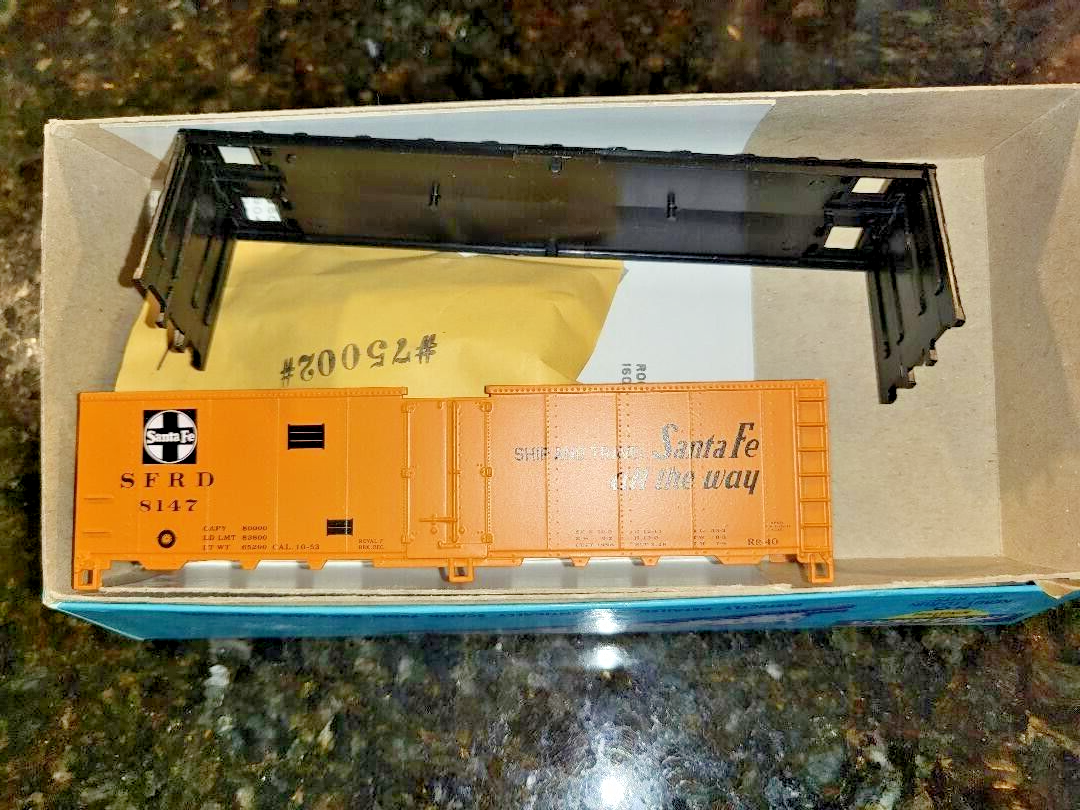Athearn HO scale model railroad freight cars, Number 1605 eBay