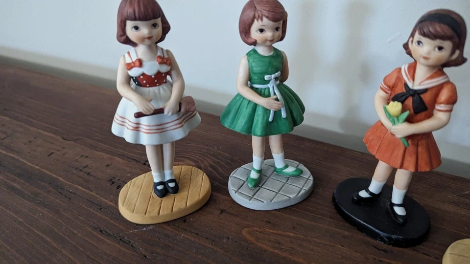 Lote de 4 estatuillas Betsy McCall The Heirloom Tradition Foto 2 de 4