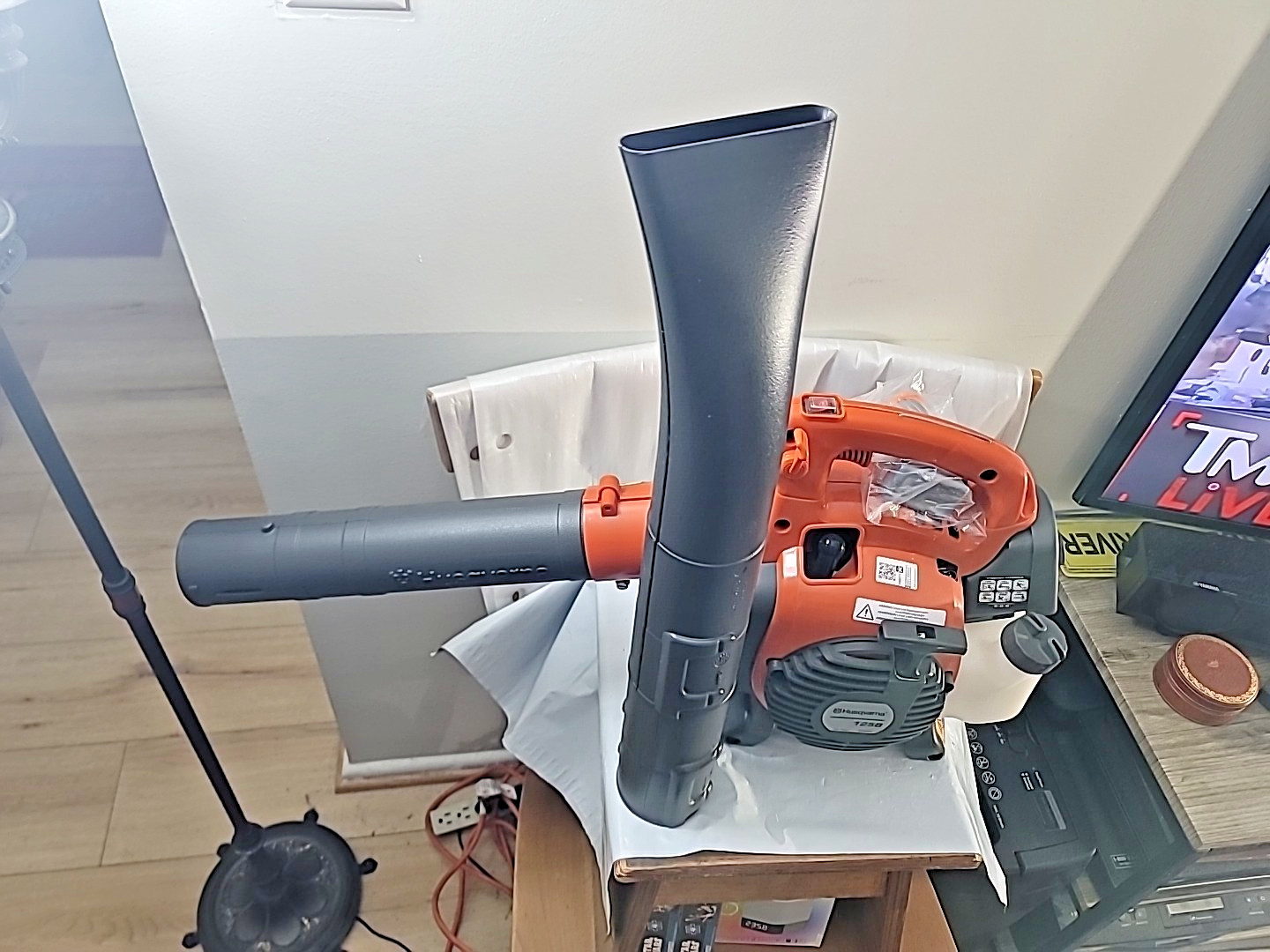 HUSQVARNA 125B HANDHELD BLOWER- OEM NEW UNUSED NEVER - OILED