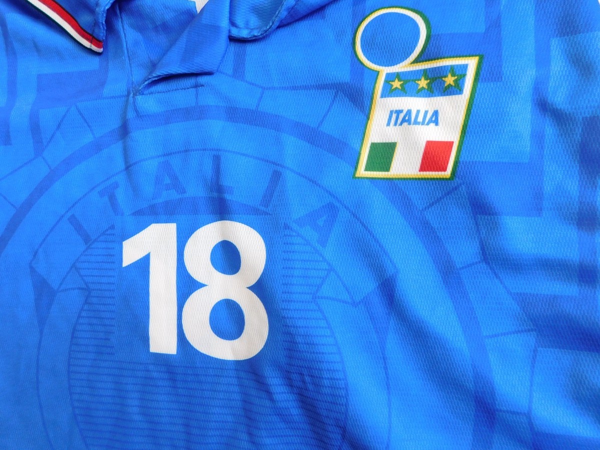 Roberto BAGGIO 18 ITALY 1998 WC World Cup Home and Away Blue