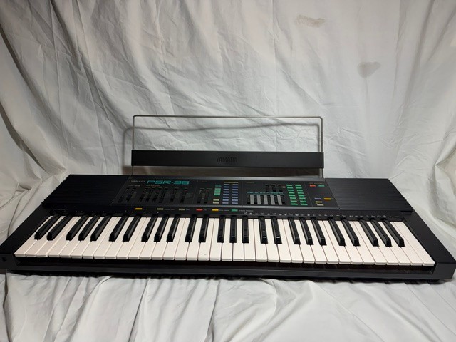 Vintage Yamaha Psr-36 Midi FM 1988 Portable Synthesizer Keyboard