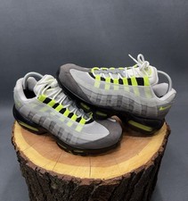 Nike Air Max 95 OG Neon Men s 8.5 Great Condi...