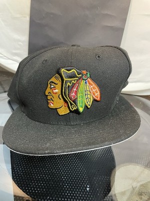 New Era Chicago Blackhawks 59FIFTY Fitted Hat Black 7 5 8 NHL