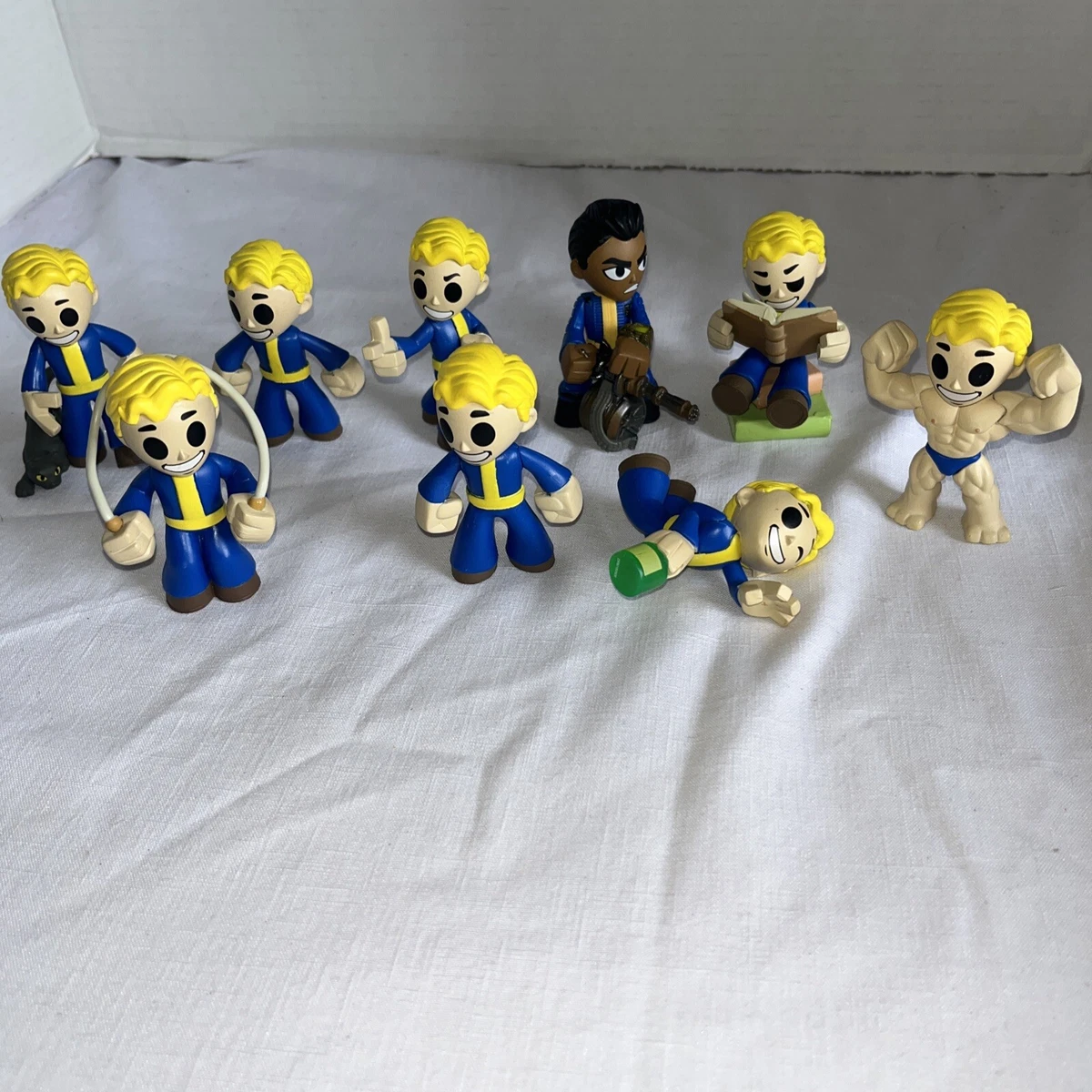 Funko Mystery Mini s Figures Collection 9 Mystery Mini Fallout Series 2