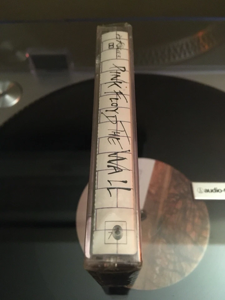 Sealed Pink Floyd The Wall Columbia P2T36183 Cassette Tape 1979 Reissue - Image 4 of 4