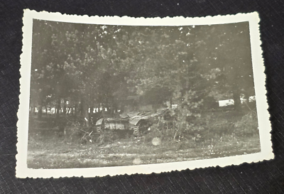 #ad HIDDEN CAMO PANZER MILITARY TANK German Wartime WW2 WWII Photo $9.99