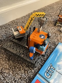 LEGO CITY: Arctic Base Camp (60036) 99% Complete, W/ Arctic Scout (30310) - READ