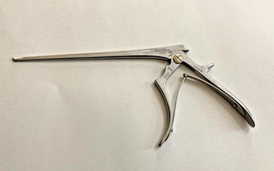 Codman Cervical Kerrison Rongeur 40° Up 2mm Bite 8mm Opening Instrument 53-1524
