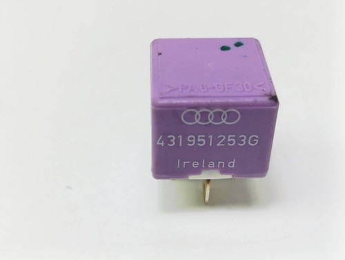 Audi A4 S4 B5 8D 1996 Sonstige Relais 431951253G UST135287