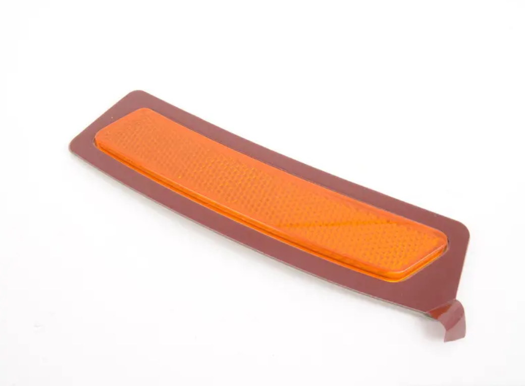 NOUVEAU RÉFLECTEUR DE PARE-CHOCS AVANT DROIT BMW 3 F30, F80 7847206 63147847206
