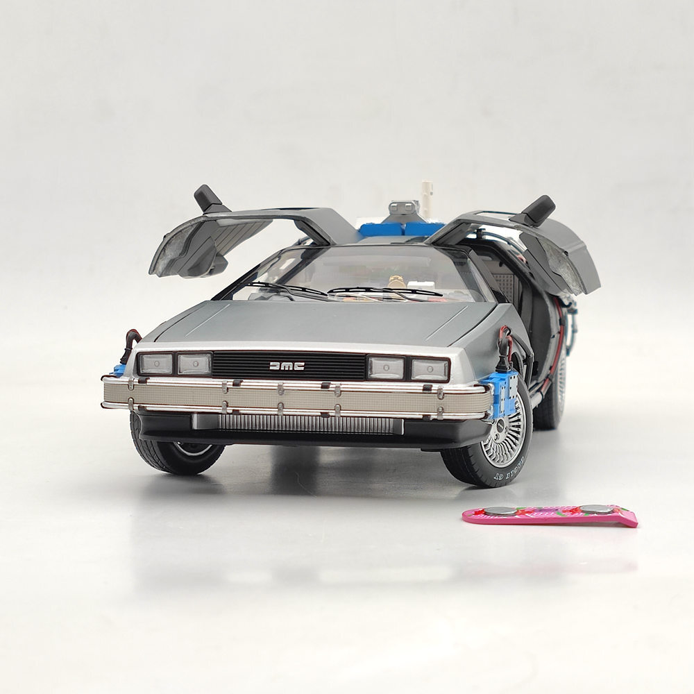 HW 1/18 Elite Back To The Future Time Machine Ultimate Edition