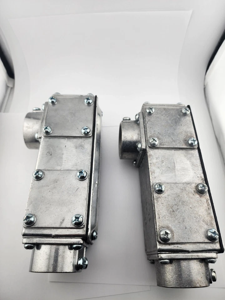 2 - Cuerpos de conducto Arlington 934- 1-1/2" LB, AnyBODY, aluminio, LB, LL, LR, T, C Foto 3 de 4