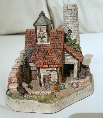 David Winter - Grumbleweed's Potting Shed - Ornament - Cert - COA - Box - 1995