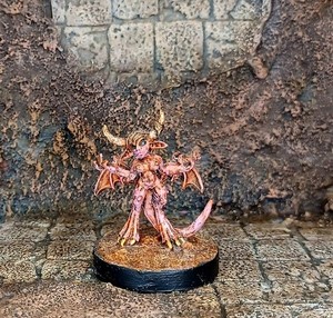 PAINTED Reaper Familiar Winged Demon Succubus 28mm Dungeons & Dragons 25mm Base
