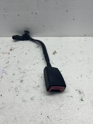 VW Passat 3B 3BG Gurtschloss vorne Links  3B0858471 Schloss Gurtfalle schwarz