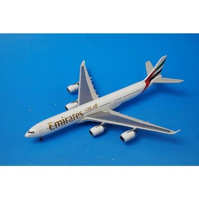 GeminiJets GJUAE1039 1/400 Airbus A340-500 Emirates A6-ERJ Diecast