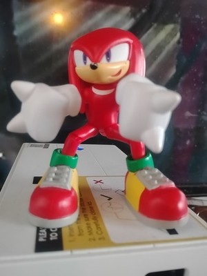 Sonic the Hedgehog Jazwares Knuckles Super Posers Articulated  Figure
