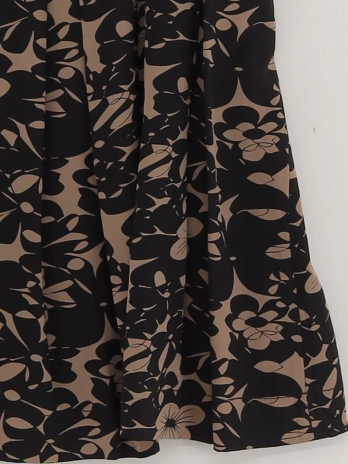 Nicole Farhi Women's Midi Skirt UK 12 Black Floral 100% Silk Midi A-Line - Image 4 of 4