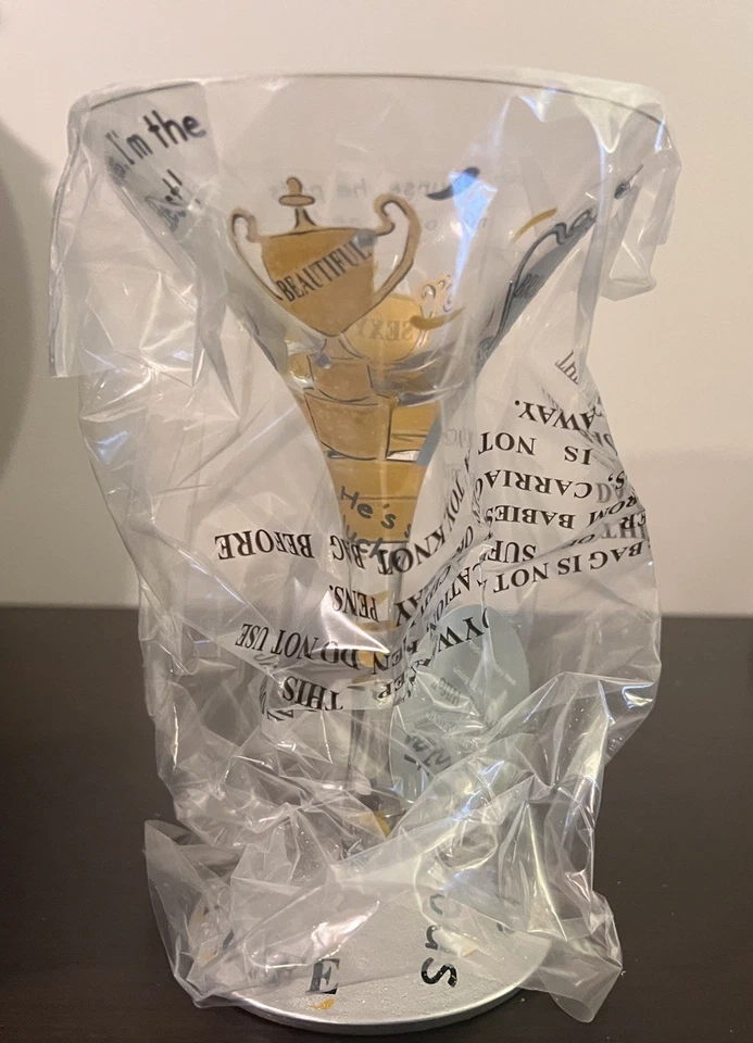 Vidrio Lolita Martini "Esposa Trofeo" 7 OZ Nuevo En Caja Foto 2 de 4