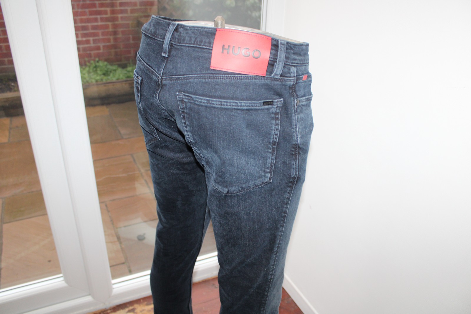 Mens Hugo Boss W32 L32 Jeans Tapered Black 708 Slim stretch 32R Taper HB thumbnail 14