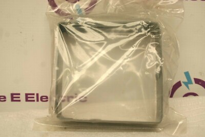 WIEGMANN HUBBELL C-44 Connector 4''SQX1.25 **NEW**