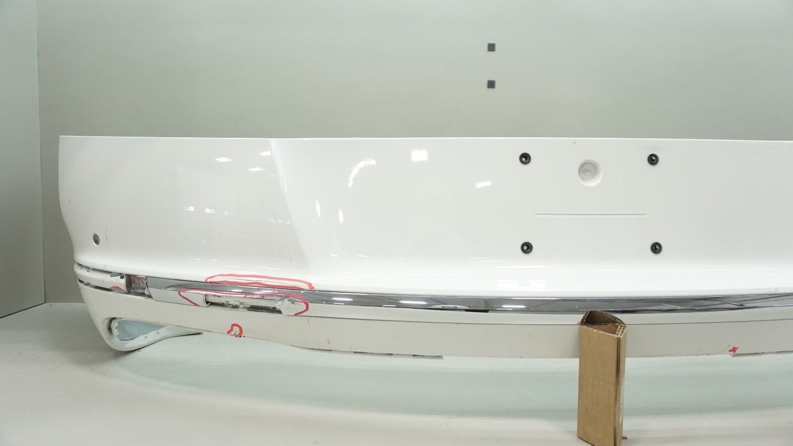 2012-2015 BENTLEY CONTINENTAL GT GTC REAR BUMPER COVER OEM