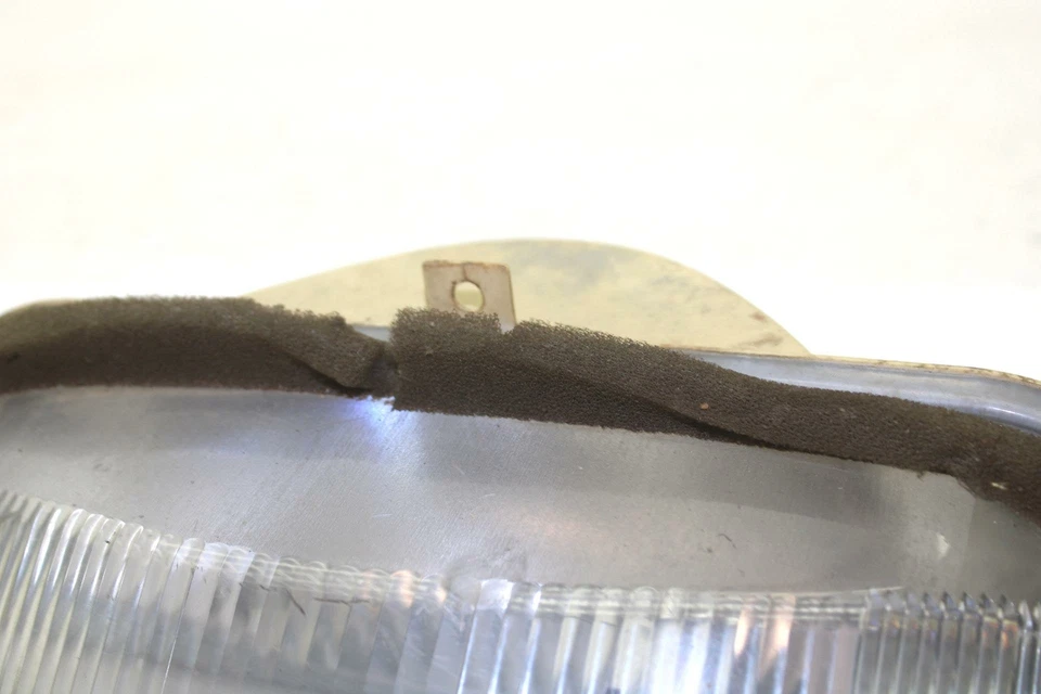 Faro Arctic Cat Panther Deluxe 96 OEM 0609-245 B552 Foto 2 de 4