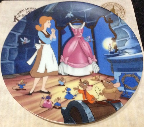 Disney Cinderella Knowles Collector's Plate w/ Box & COA - 1989-90 - YOUR CHOICE - Picture 14 of 22