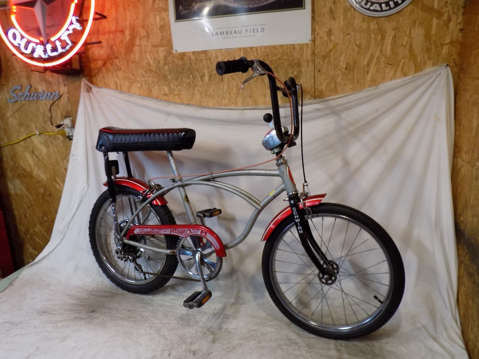 (Used) 1979 SCHWINN HURRICANE 5-SPEED STINGRAY MUSCLE BIKE SCRAMBLER BMX S2 STIK MAG 79 (399.95 USD) (Used) 1979 SCHWINN HURRICANE 5-SPEED STINGRAY MUSCLE BIKE SCRAMBLER BMX S2 STIK MAG 79 (399.95 USD)