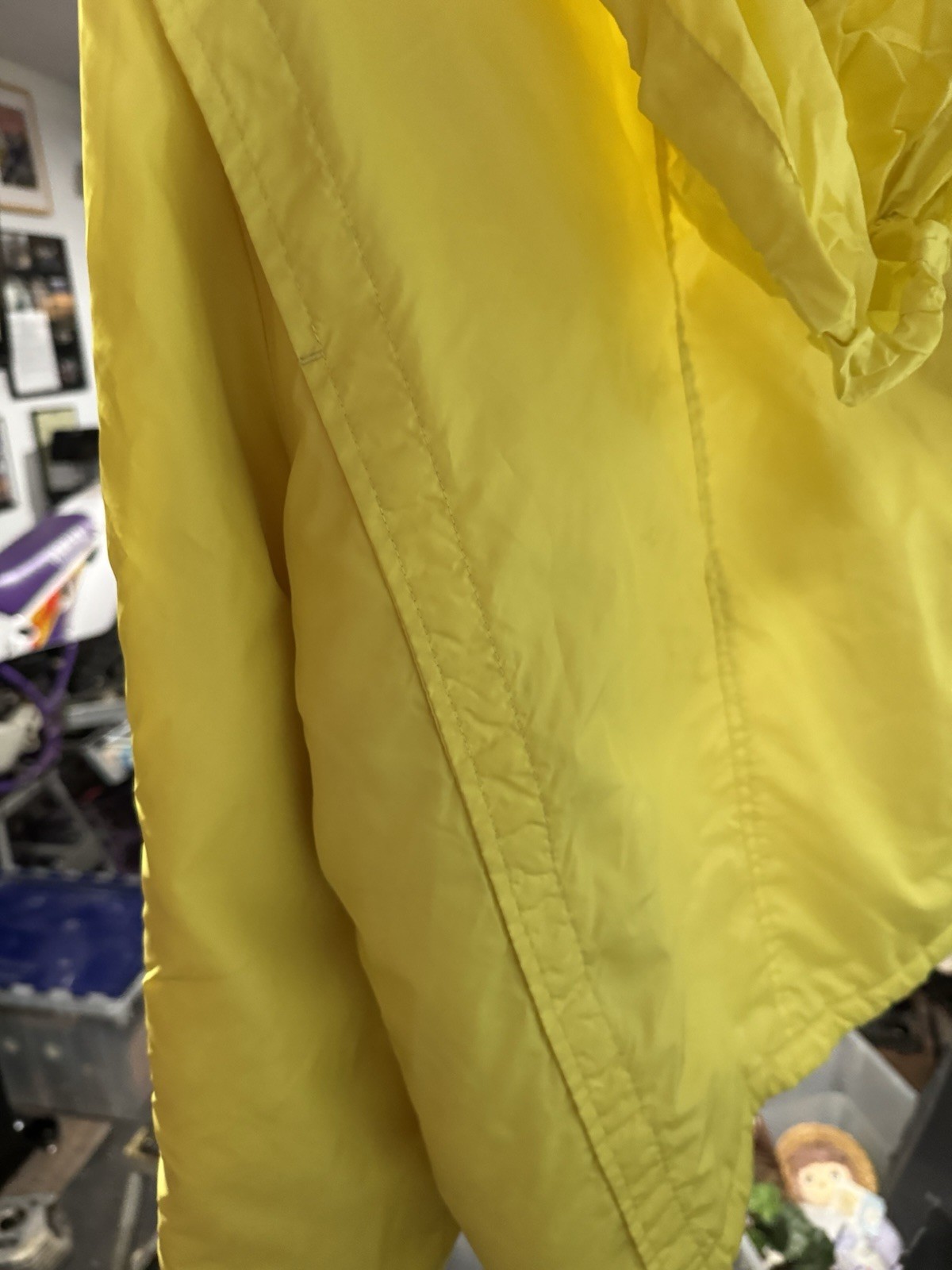 Calvin Klein Yellow Jacket Size Medium - image 12