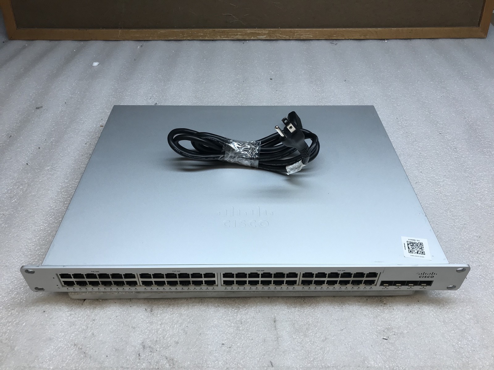 Cisco Meraki MS210-48FP 48-Port Gigabit PoE+ Cloud Switch – UNCLAIMED