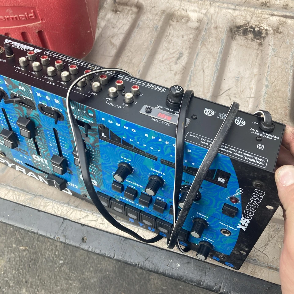 PYRAMID 3-Channel Mixer w / Sound Effects / PM4800 SFX Studio untested  - Image 2 of 2