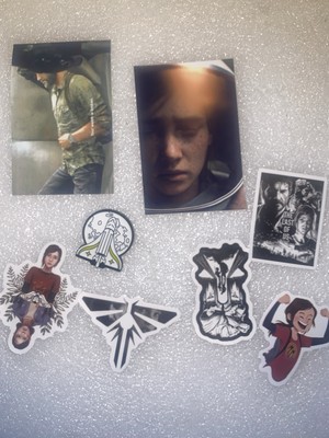 The Last of Us Ellie Space Shuttle Video Game HBO Pin Badge