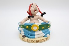 ASTERIX - FIGURINE EN RÉSINE " OBELIX ENFANT " - PLASTOY - ATLAS - 2002 -