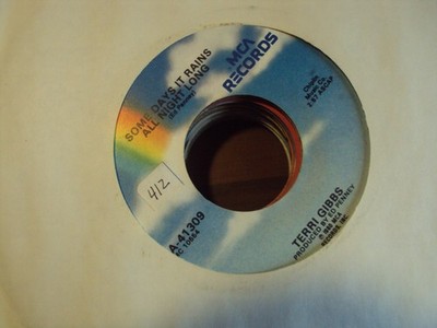 TERRI GIBBS Somebody's Knockin'/Some Days It Rains All Night Long 7'' 45 country