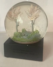 Cool Snow Globe #BT231 Spring Dome Glass Display New In Box