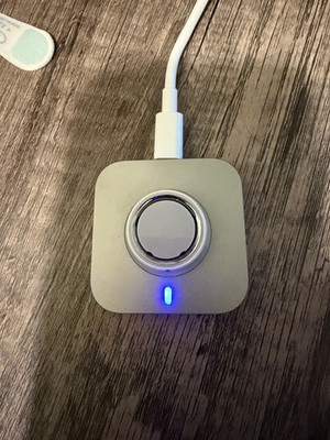 Oura Ring 4 Ceramic White Size 8 Sleep & Activity Tracker Ring