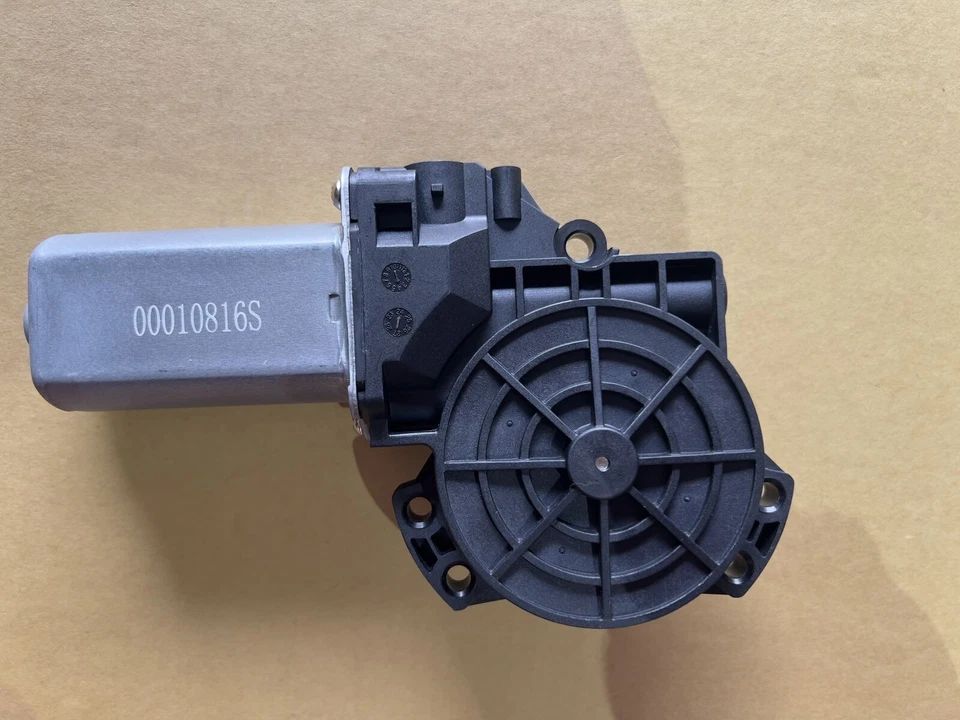 Window Lift Motor 2 Pins for Hyundai iX35 13-15 Rear RH, Santa Fe 05-12 Rear LH - Image 2 of 3