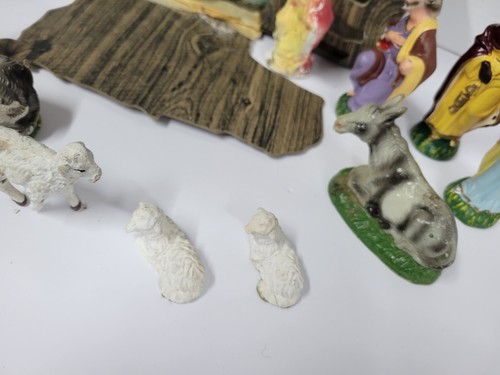 Vintage Christmas Fold Out Cardboard & Chalkware Nativity 1950s Japan/Italy - Picture 4 of 16