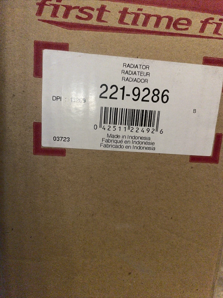 Radiador para Toyota Camry 2012-2017 2,5 L 4 cilindros gas 2013 2014 2015 2016 Denso Foto 2 de 4
