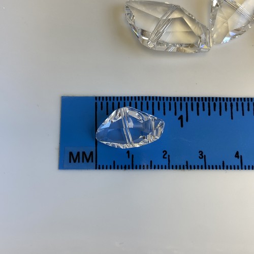 Swarovski Crystal Pendants- Large Abstract Baroque Shape- Clear 20mm/30mm - Picture 4 of 6
