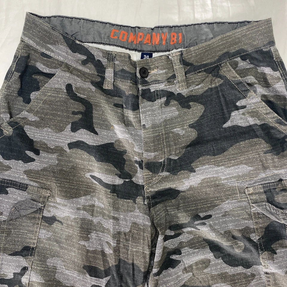 Company 81 Short Men 33x11 Camo Y2k Baggy Cargo Skater Utility Outdoor  Military - Image 3 of 4