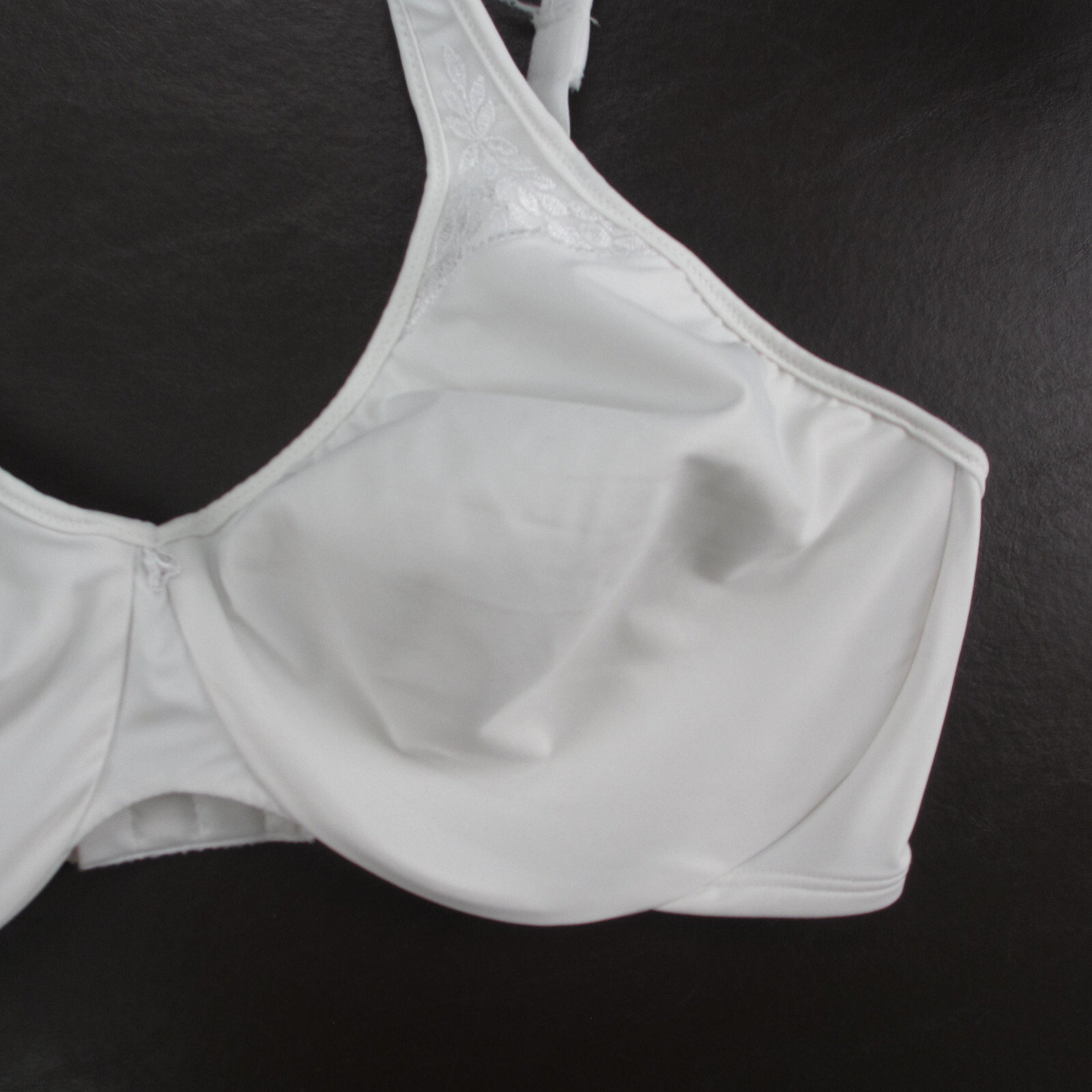 Bali Bra 38DD Ivory Unlined Underwire Adjustable Clasp Back eBay