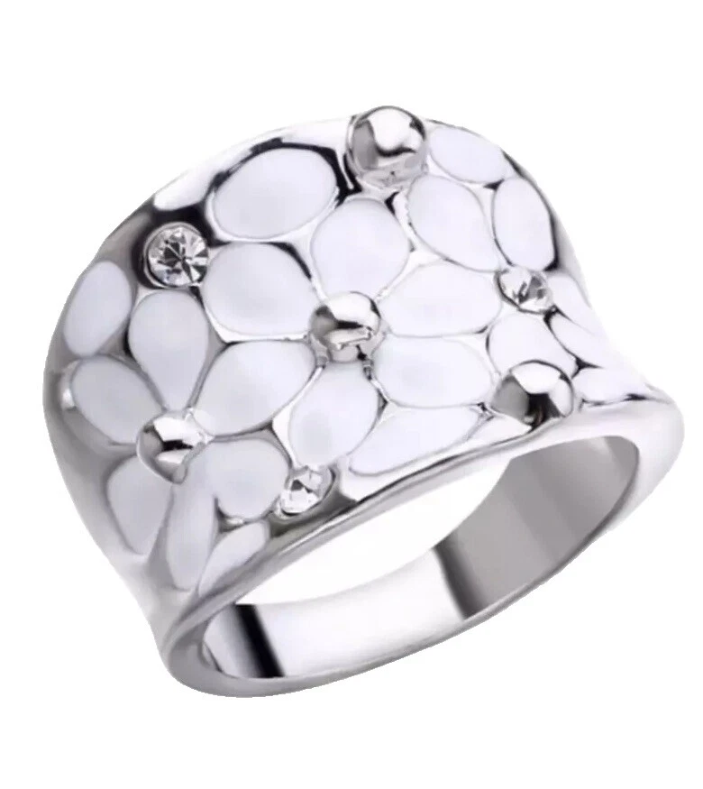 Silver Plated Band 8 Ring Fashion Rings