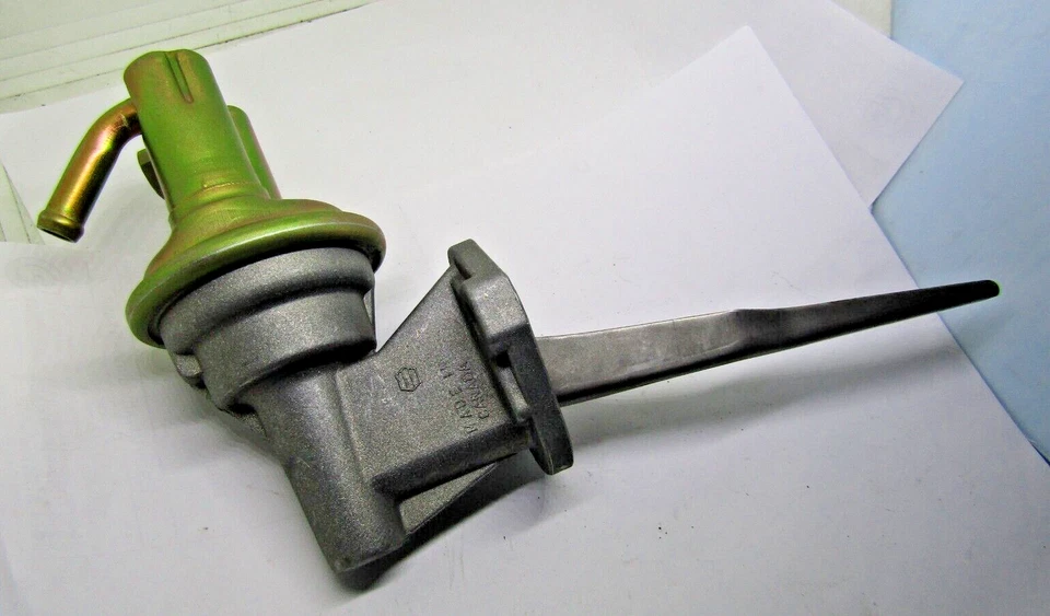 Bomba de combustible mecánica Airtex 60036 vintage Foto 2 de 4