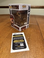 JERRY BRUCKHEIMER PIRATES CARIBBEAN SIGNED  FUNKO POP-JSA-CG28310 Jack Sparrow