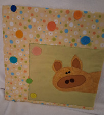 Handmade POLKA DOT THE PIG Childs Quilted Nursery Wall Hanging, Green/Tan Unisex